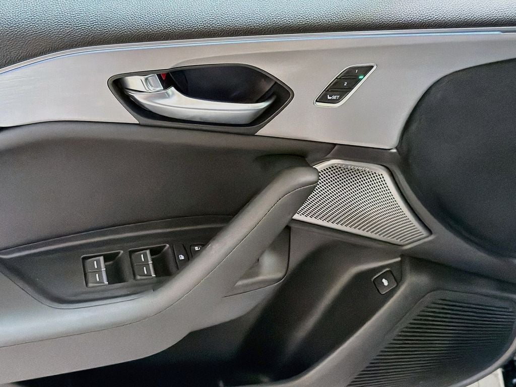 2025 Acura TLX Technology Package