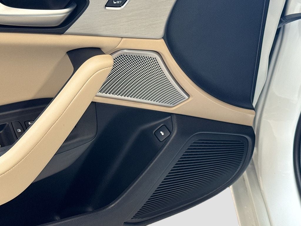 2025 Acura TLX Technology Package