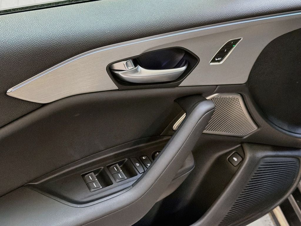 2025 Acura TLX Technology Package