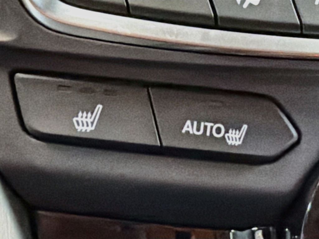 2025 Acura TLX Technology Package