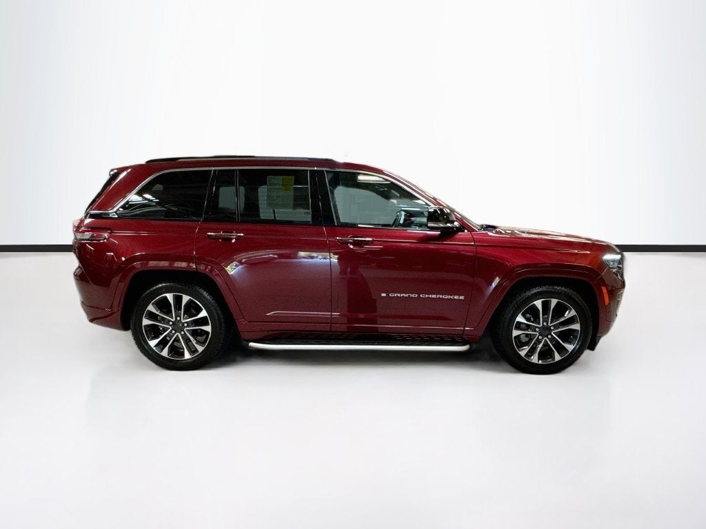2022 Jeep Grand Cherokee Overland