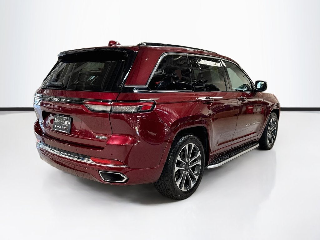 2022 Jeep Grand Cherokee Overland