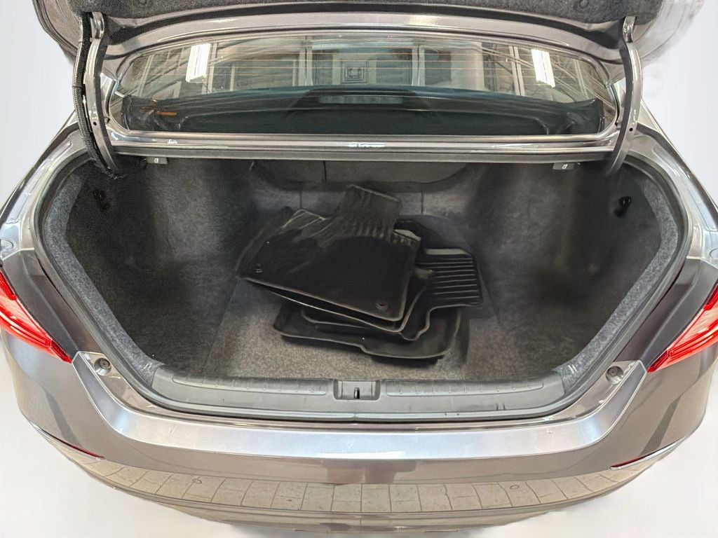 2020 Honda Accord Touring 2.0T