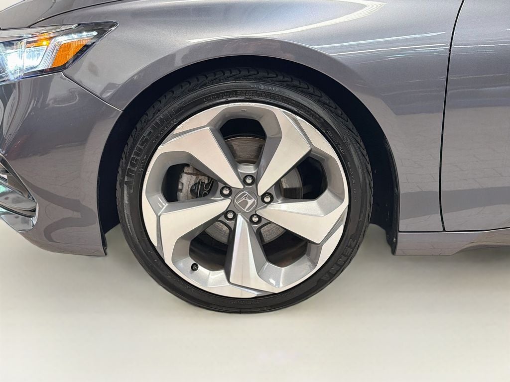 2020 Honda Accord Touring 2.0T