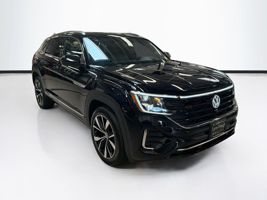 2026 Volkswagen Atlas Cross Sport 2.0T SEL Premium R-Line