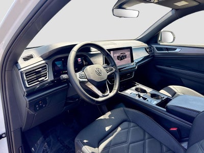 2024 Volkswagen Atlas Cross Sport 2.0T SE