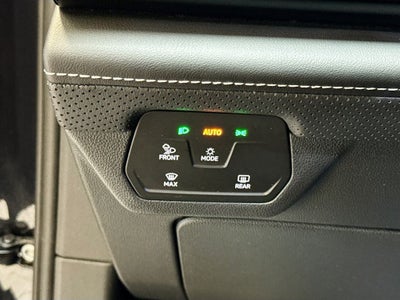 2024 Volkswagen Atlas Cross Sport 2.0T SE