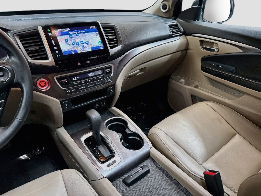2016 Honda Pilot EX-L w/Navigation