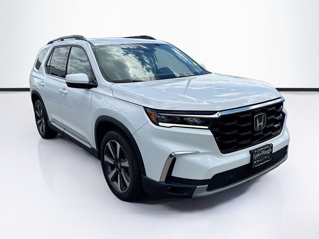 2024 Honda Pilot Touring