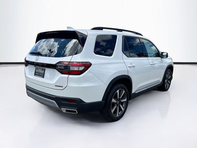2024 Honda Pilot Touring