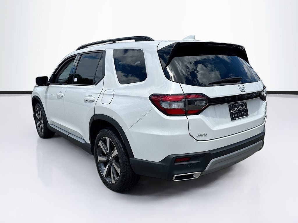 2024 Honda Pilot Touring