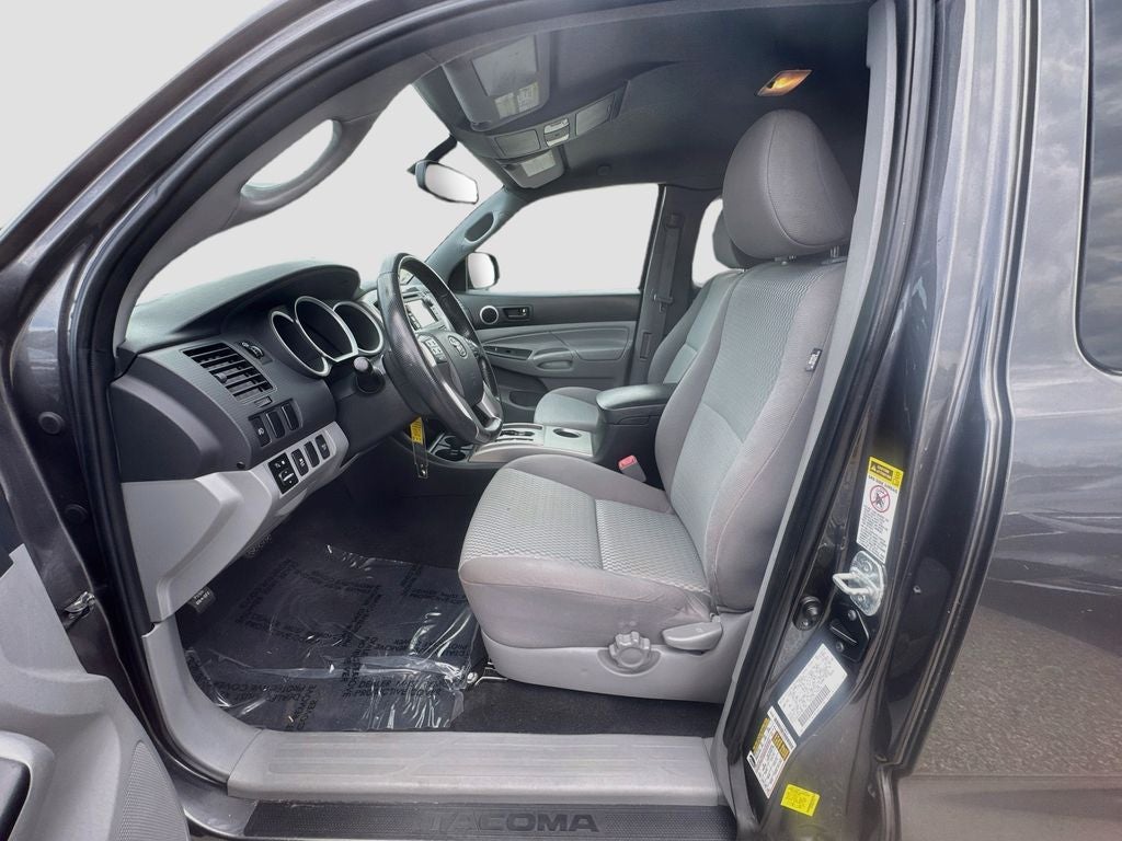 2013 Toyota Tacoma Base V6