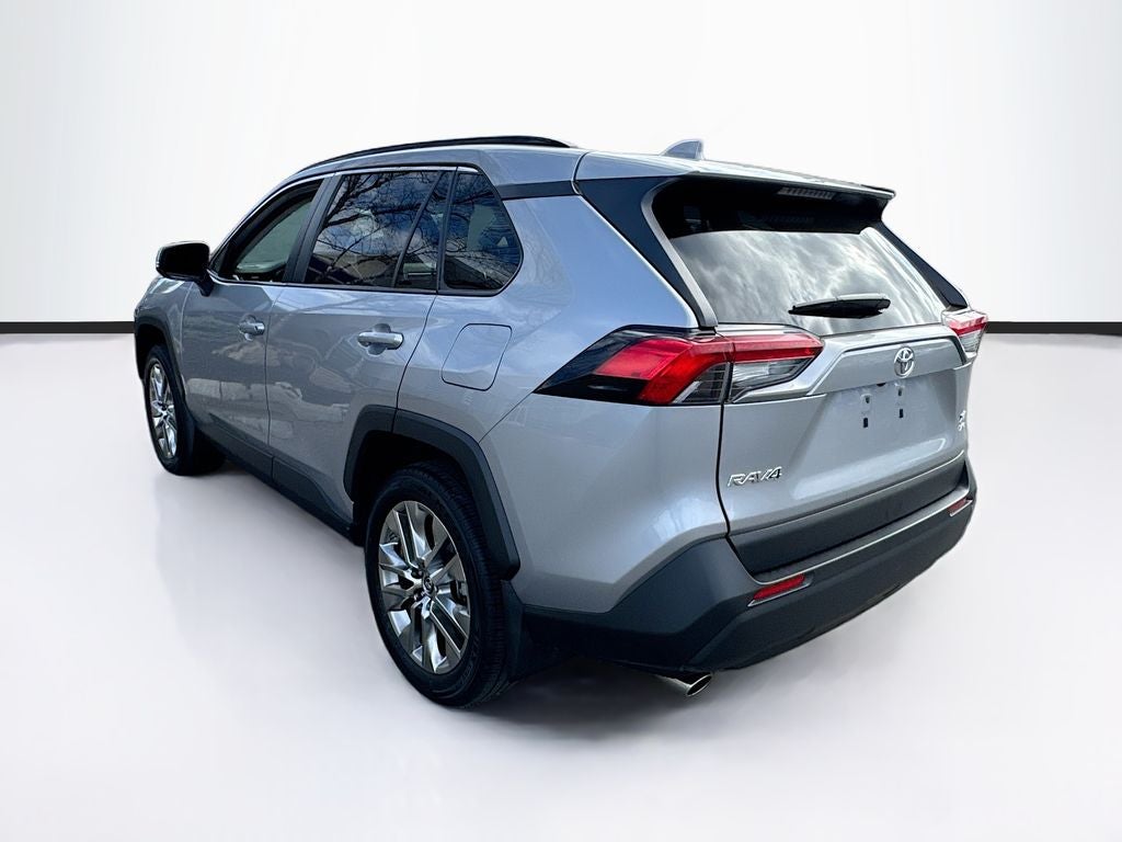 2019 Toyota RAV4 XLE Premium