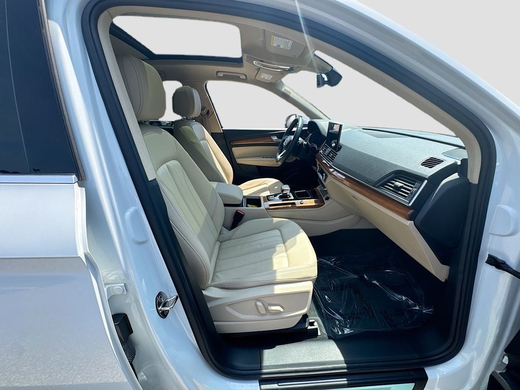 2021 Audi Q5 45 Premium Plus quattro