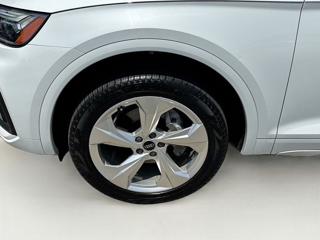 2021 Audi Q5 45 Premium Plus quattro