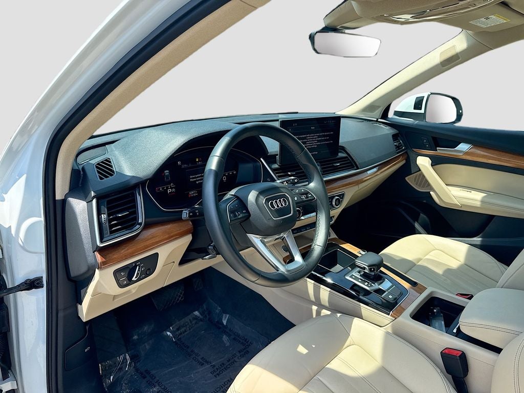 2021 Audi Q5 45 Premium Plus quattro