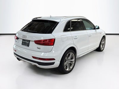2016 Audi Q3 2.0T Prestige quattro