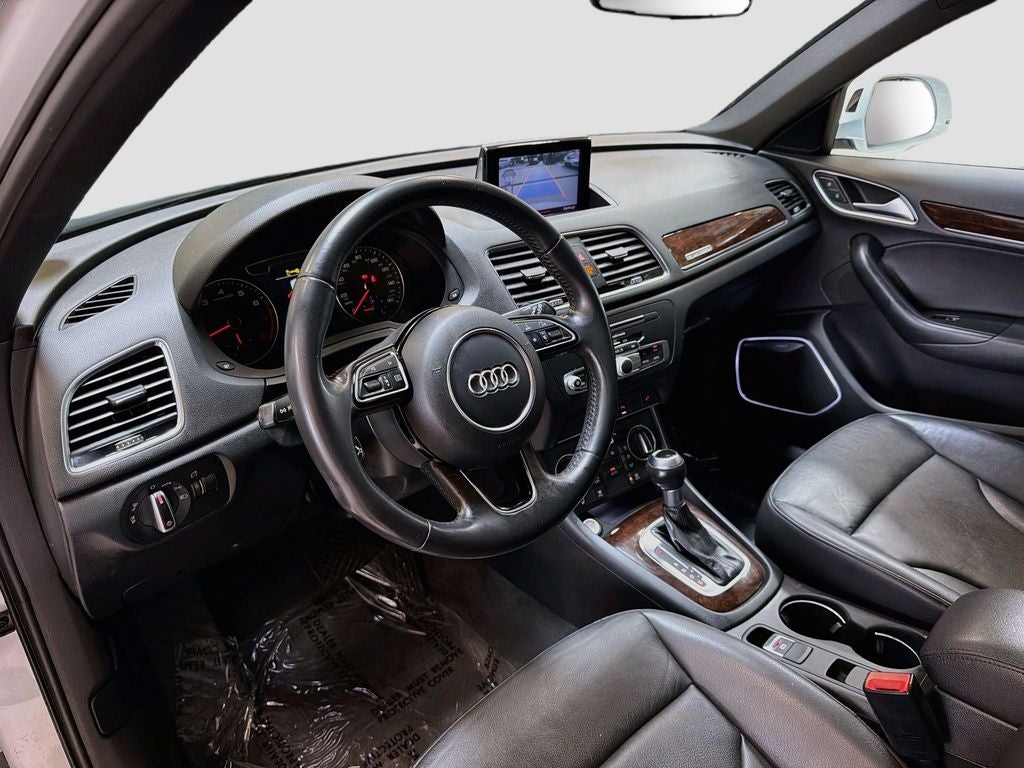 2016 Audi Q3 2.0T Prestige quattro