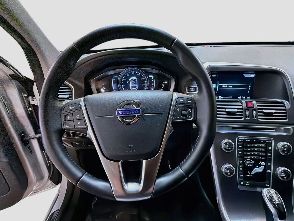 2016 Volvo XC60 T5 Premier