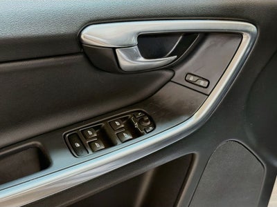 2016 Volvo XC60 T5 Premier