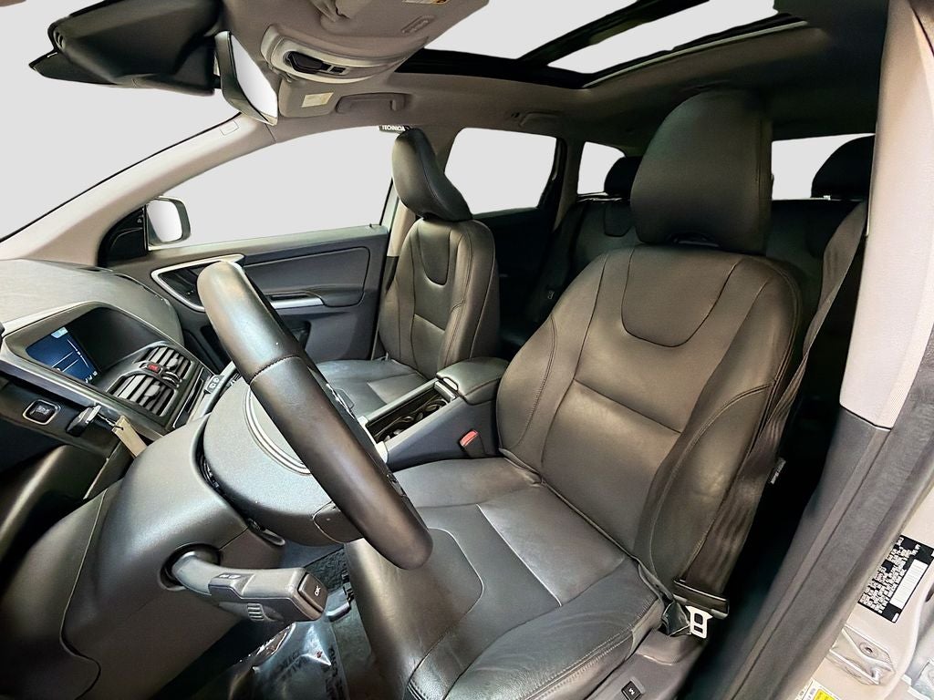 2016 Volvo XC60 T5 Premier