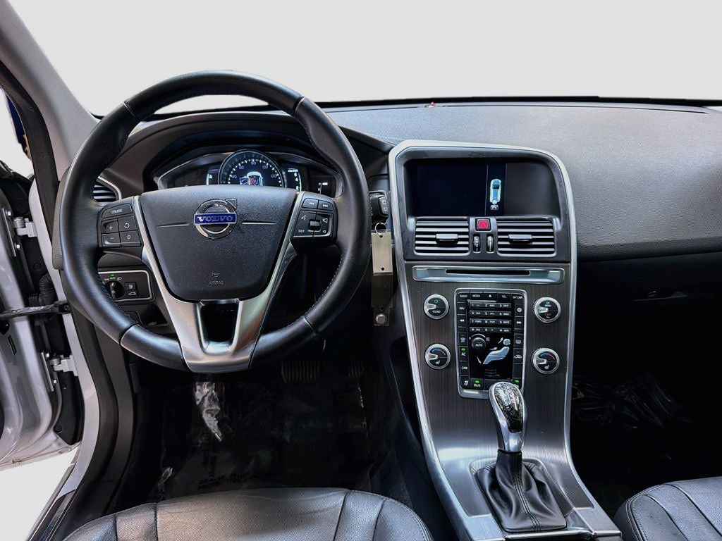 2016 Volvo XC60 T5 Premier