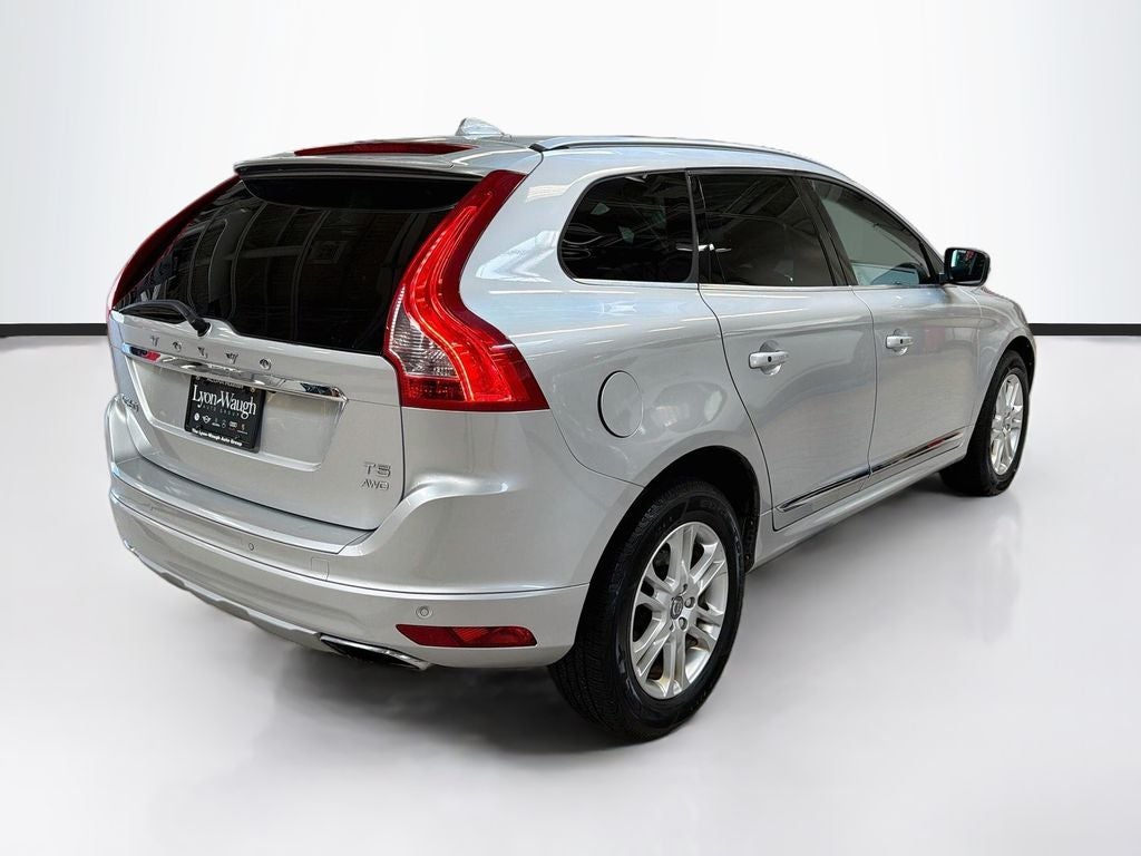 2016 Volvo XC60 T5 Premier