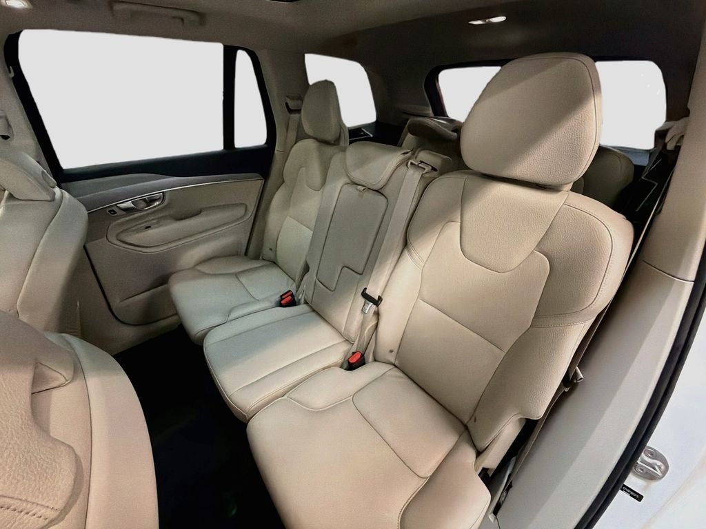 2023 Volvo XC90 B5 Core
